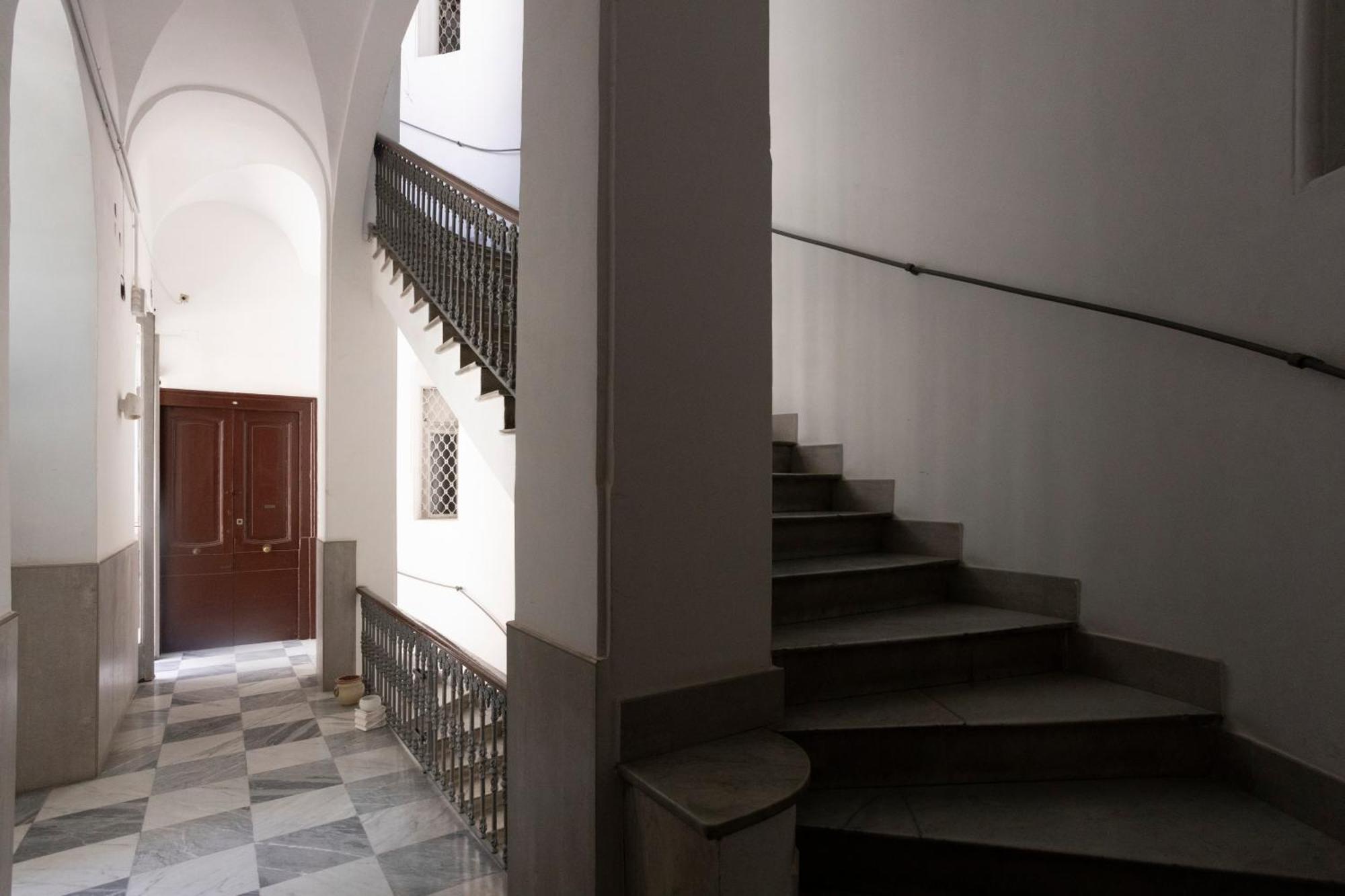 La Chambre Duomo Наполи Екстериор снимка